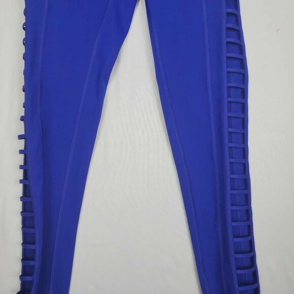Victoria's Secret Sport Knockout Yoga Pants Size XS Blue Ladder Cut Out Leggings - Picture 2 of 10